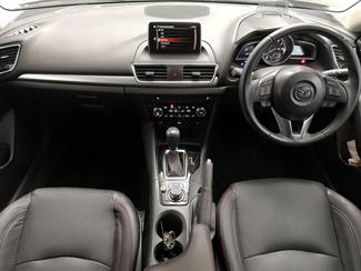 2016 Mazda Axela - Thumbnail