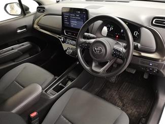 2021 Toyota Aqua - Thumbnail