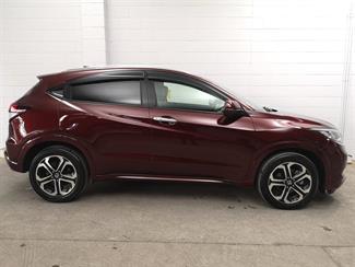2015 Honda Vezel - Thumbnail