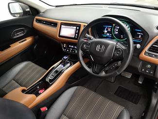 2015 Honda Vezel - Thumbnail