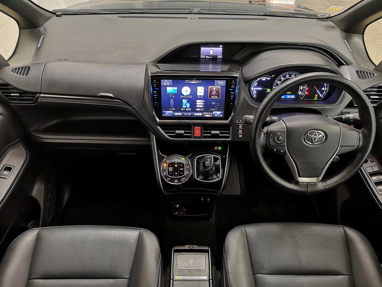 2015 Toyota Esquire