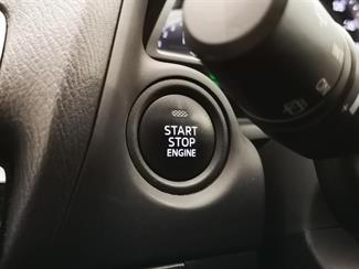 2014 Mazda Axela - Thumbnail