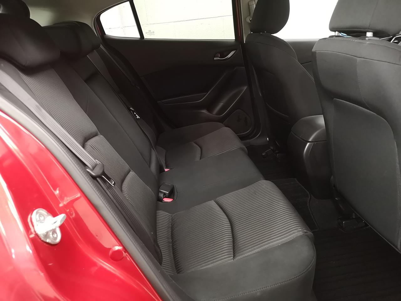 2014 Mazda Axela