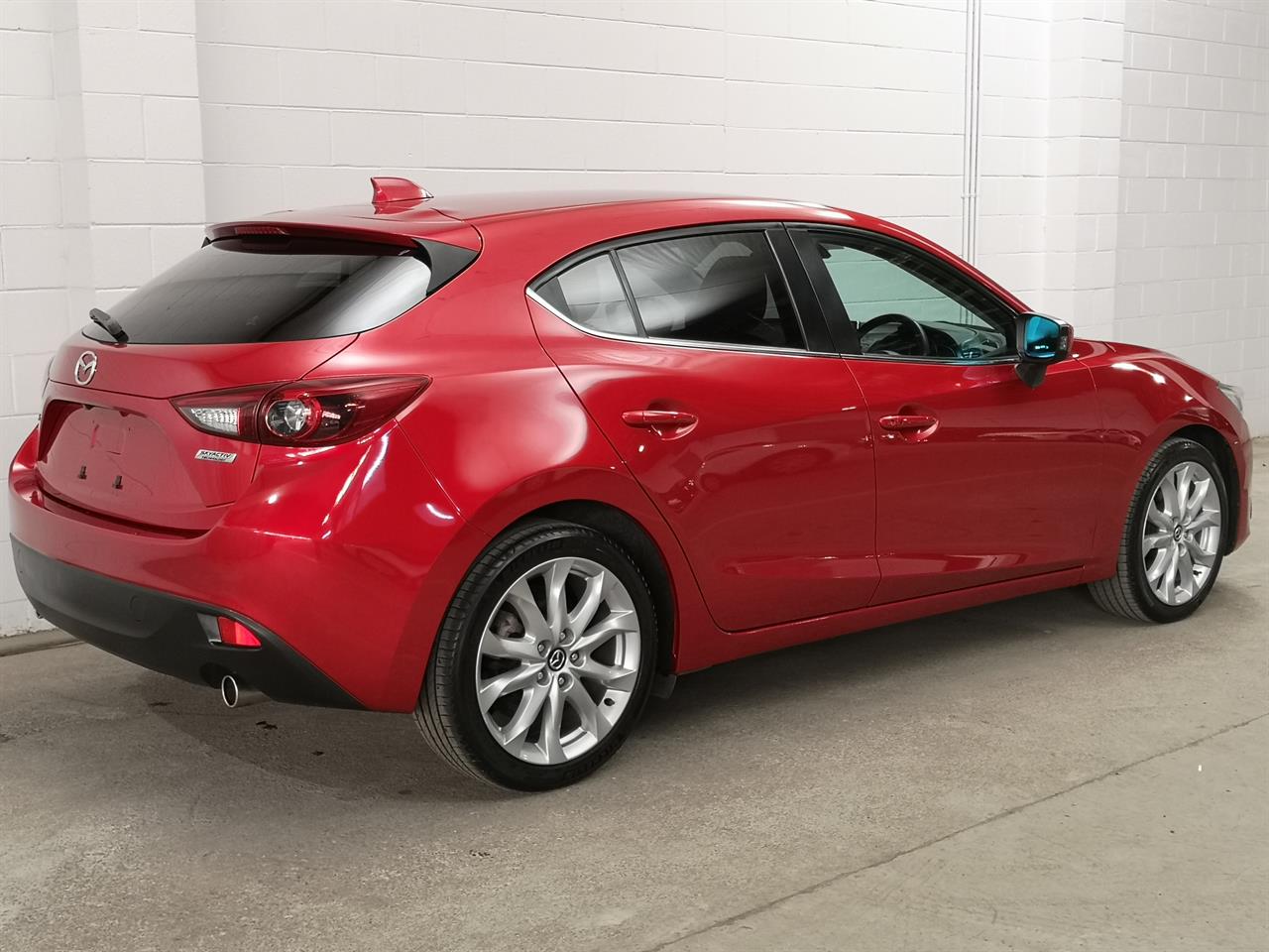 2014 Mazda Axela