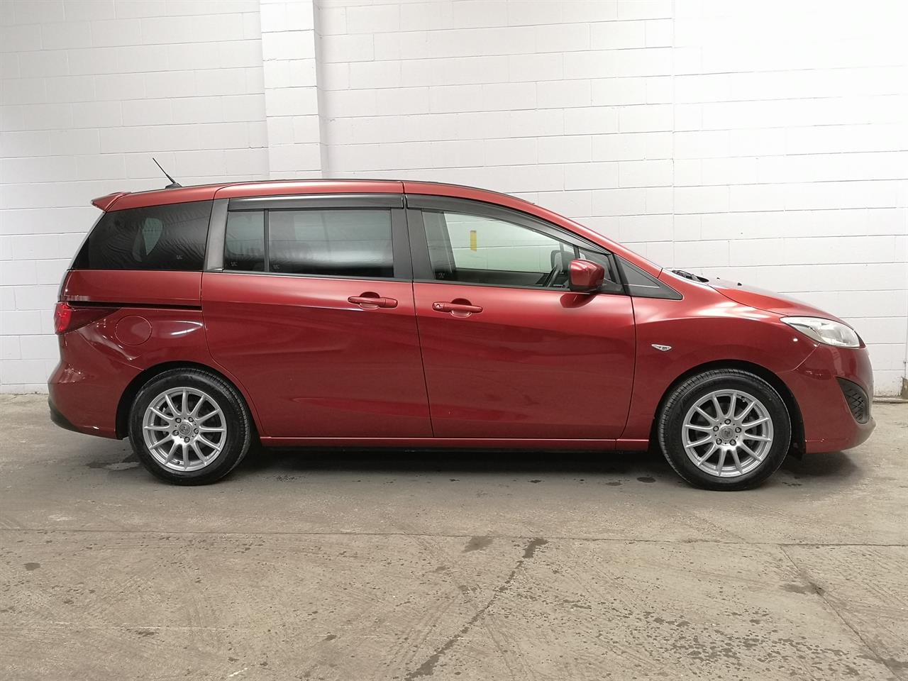 2013 Mazda Premacy