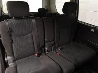 2016 Nissan Serena - Thumbnail