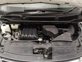 2016 Nissan Serena - Thumbnail