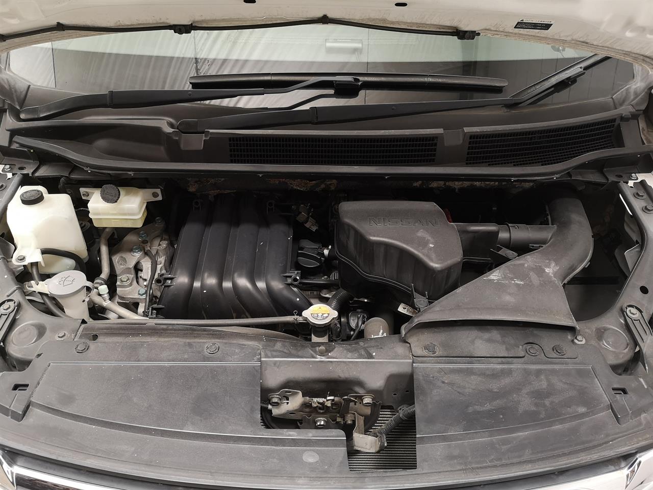 2016 Nissan Serena