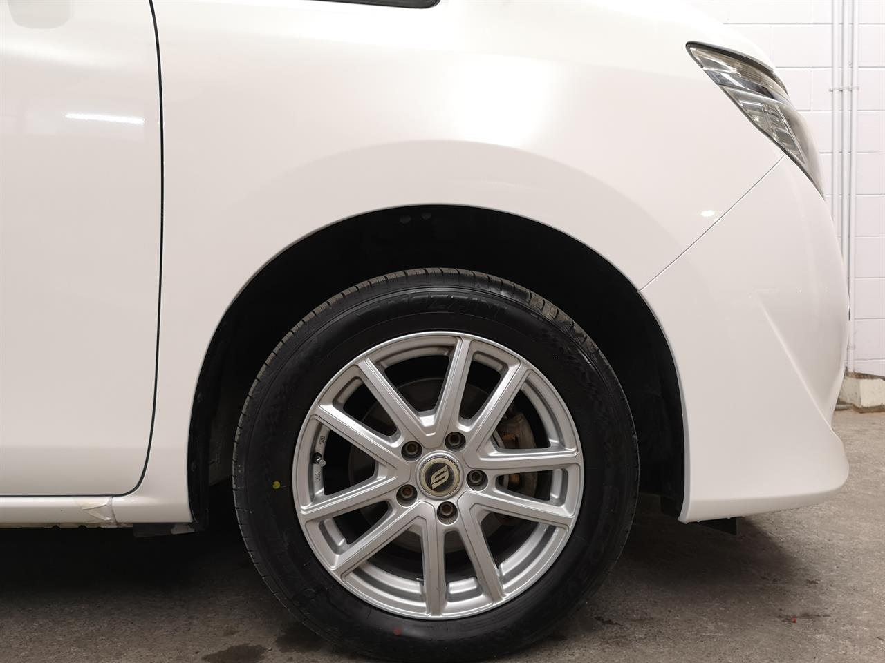 2016 Nissan Serena