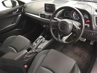 2015 Mazda Axela - Thumbnail