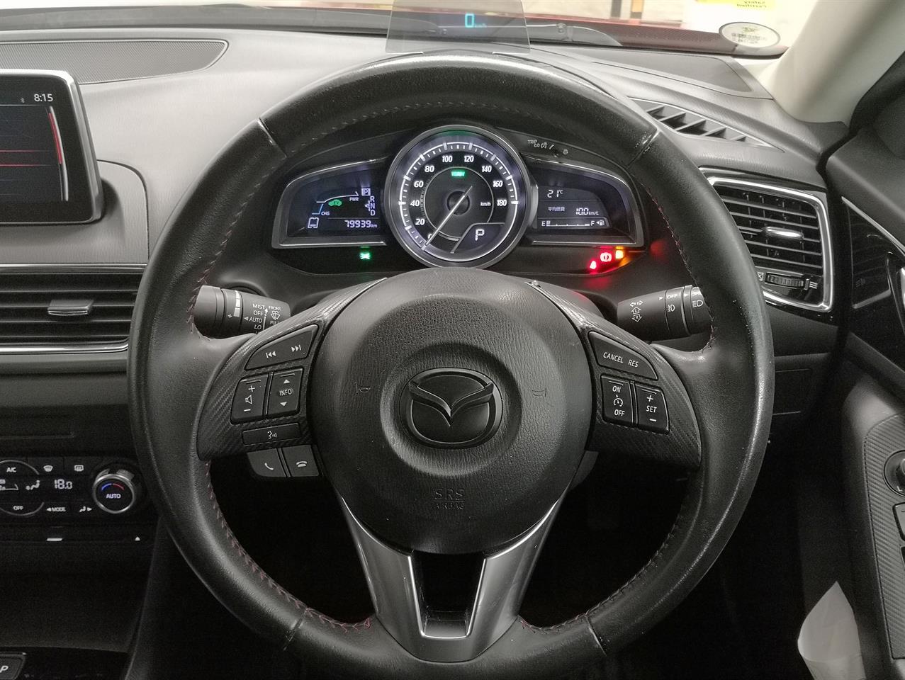 2015 Mazda Axela