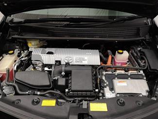 2012 Toyota Prius - Thumbnail