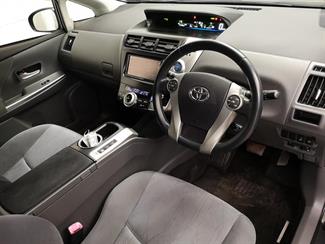 2012 Toyota Prius - Thumbnail