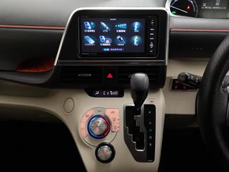 2015 Toyota Sienta - Thumbnail