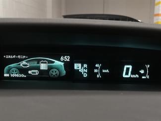 2012 Toyota Prius - Thumbnail