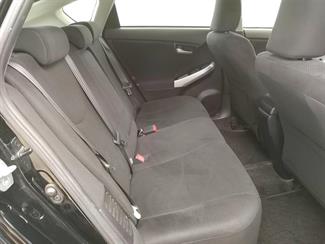2013 Toyota Prius - Thumbnail