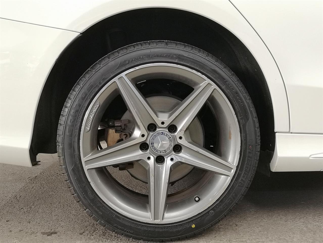 2015 Mercedes-Benz C 200
