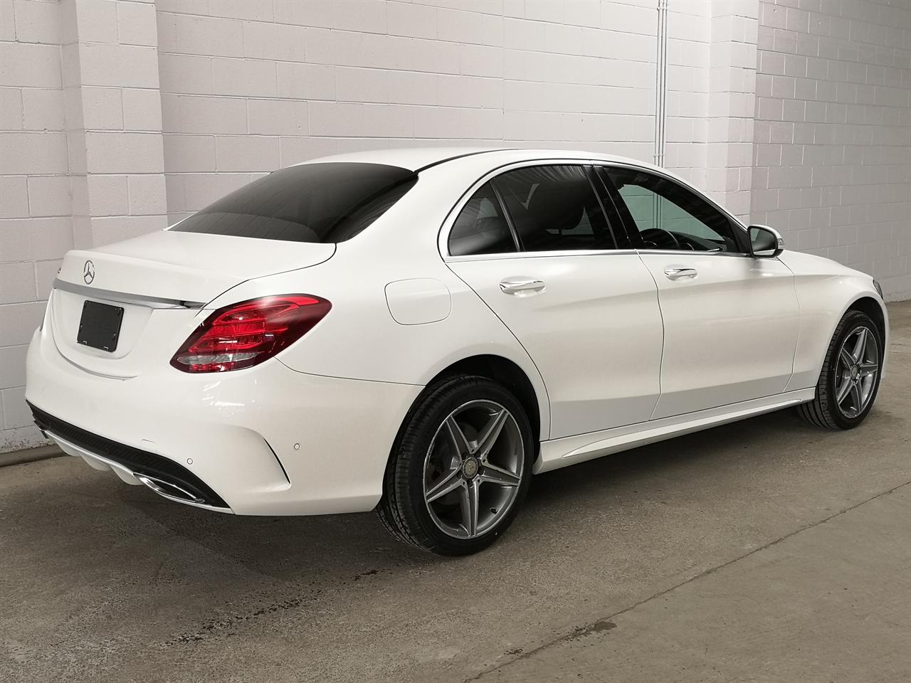 2015 Mercedes-Benz C 200