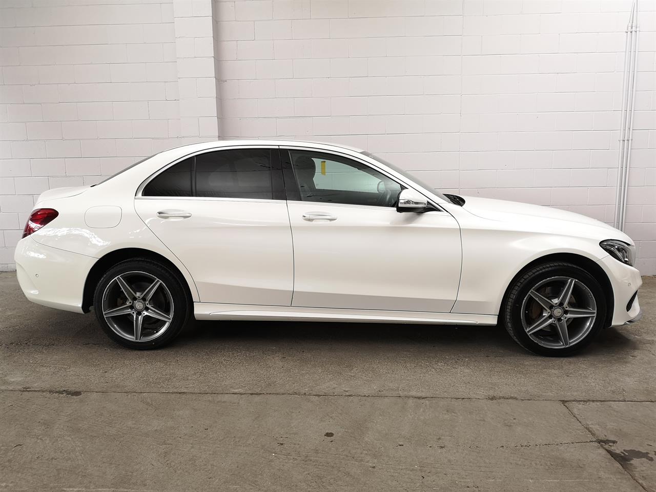 2015 Mercedes-Benz C 200
