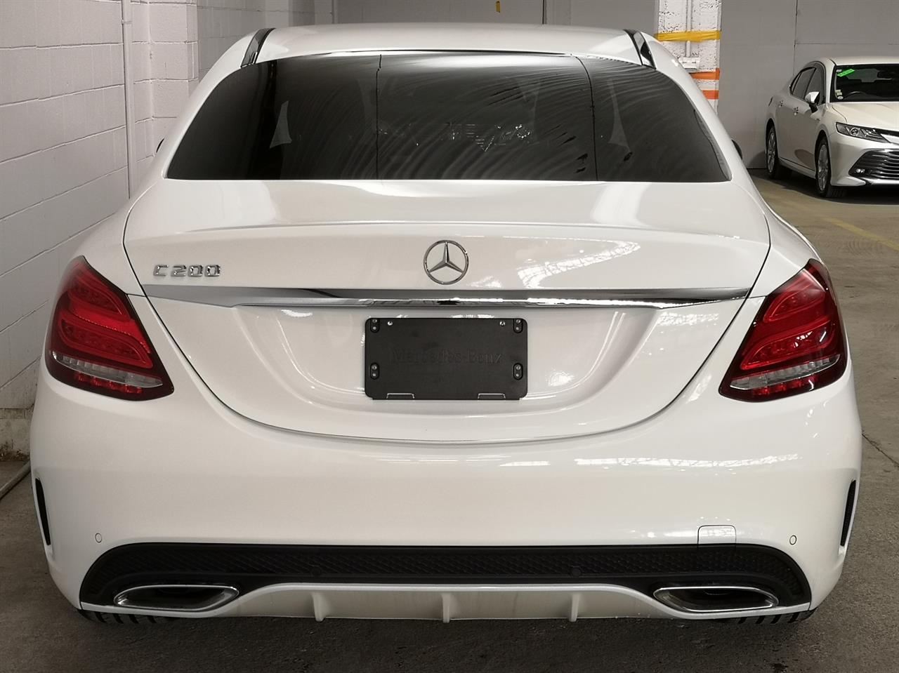 2015 Mercedes-Benz C 200