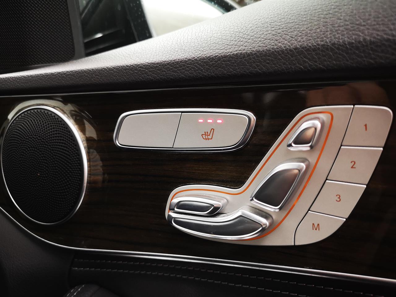 2016 Mercedes-Benz C 200