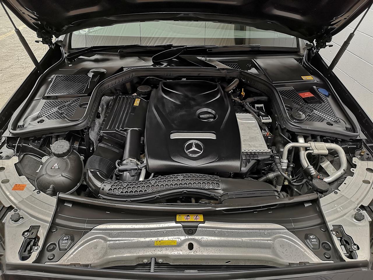 2016 Mercedes-Benz C 200