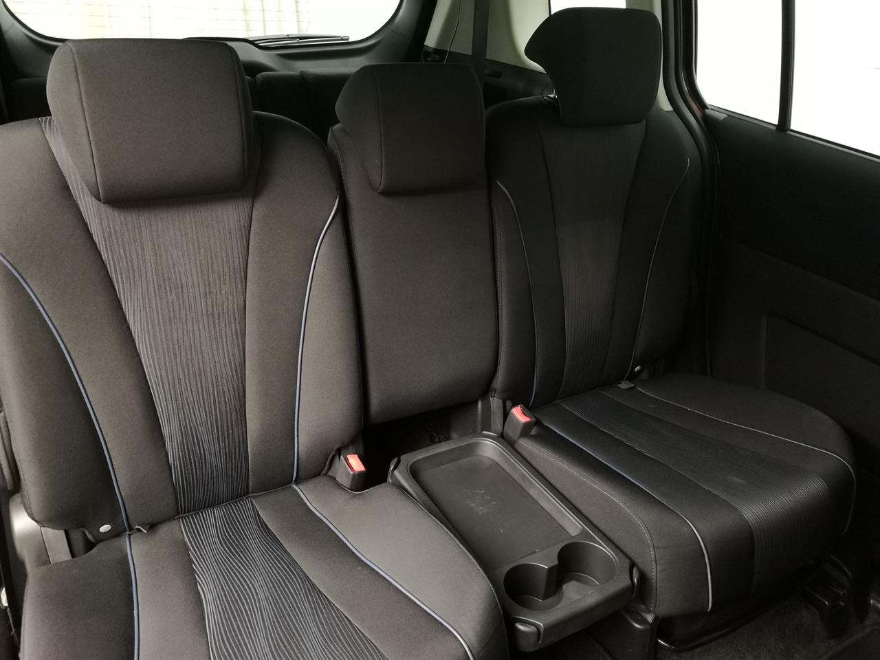 2012 Mazda Premacy