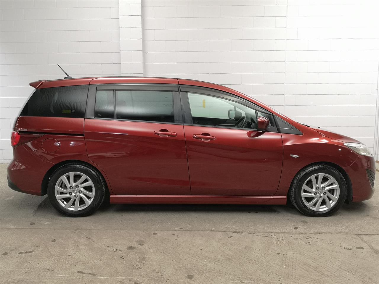 2012 Mazda Premacy