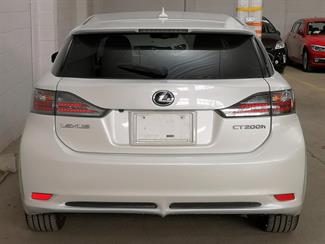 2013 Lexus CT 200H - Thumbnail
