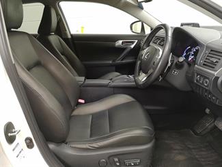 2013 Lexus CT 200H - Thumbnail