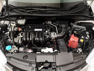 2015 Honda Grace - Thumbnail