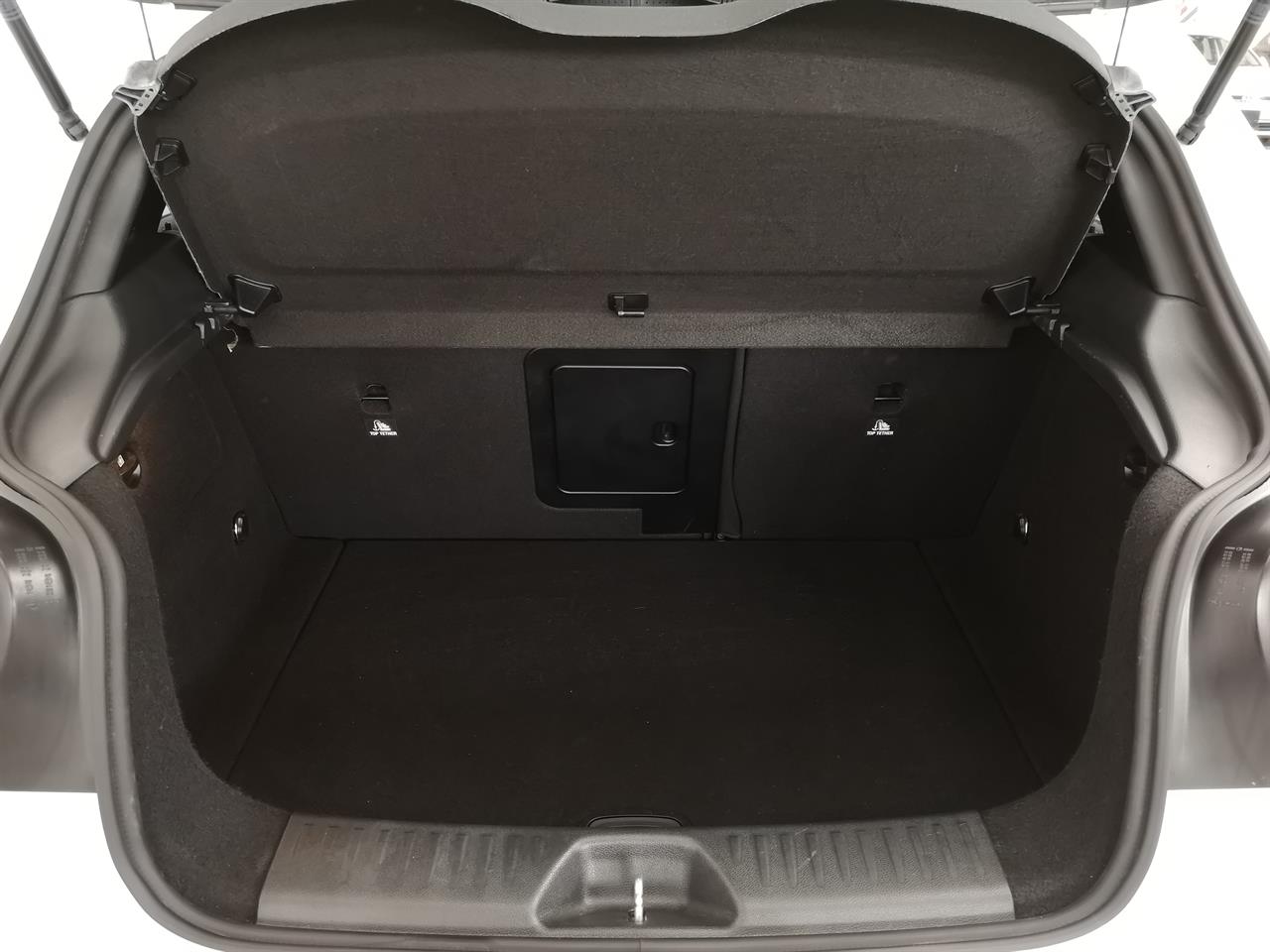 2015 Mercedes-Benz A 180