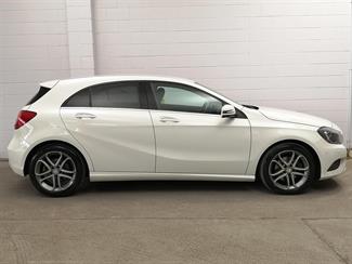 2015 Mercedes-Benz A 180 - Thumbnail