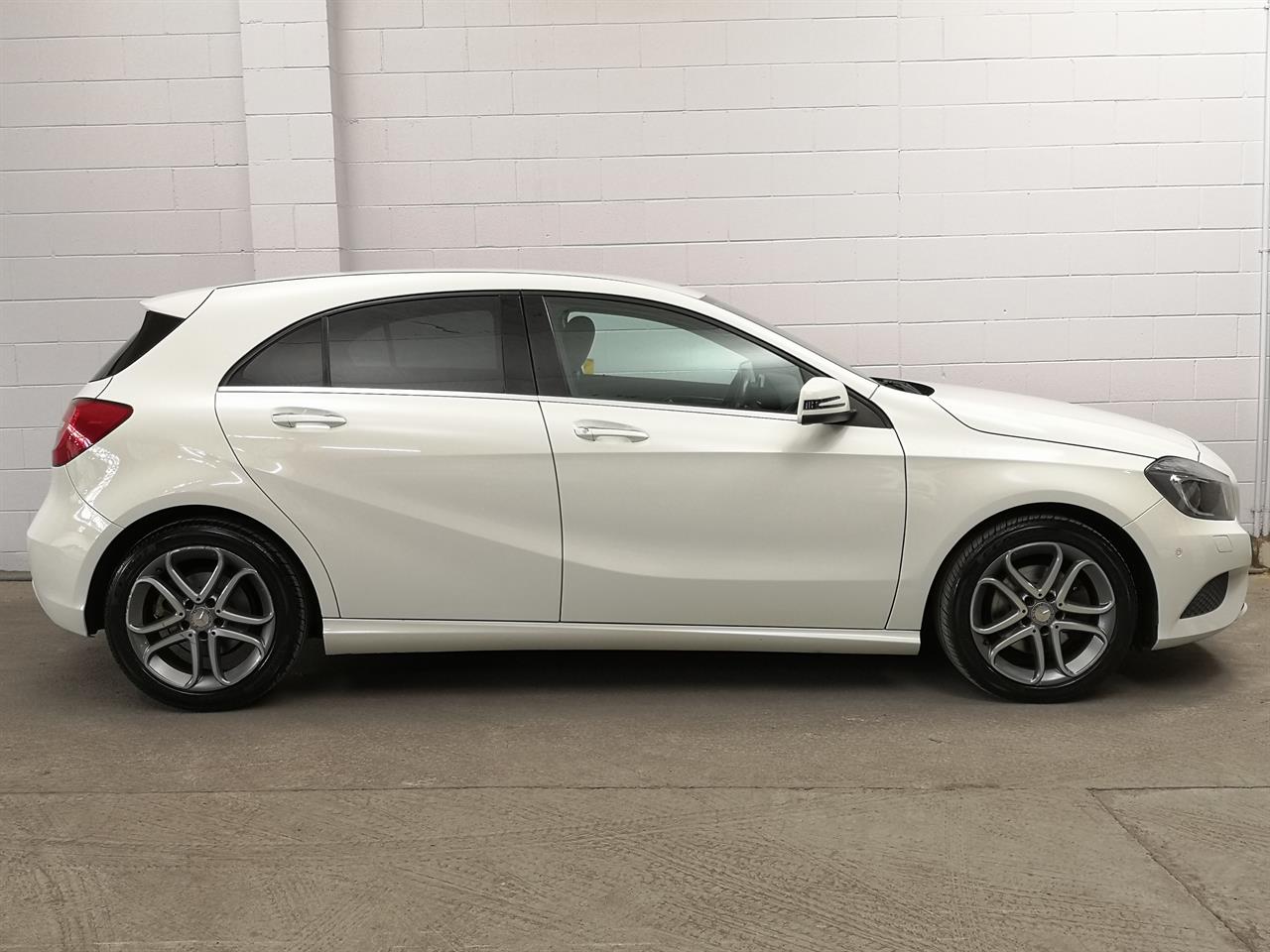 2015 Mercedes-Benz A 180