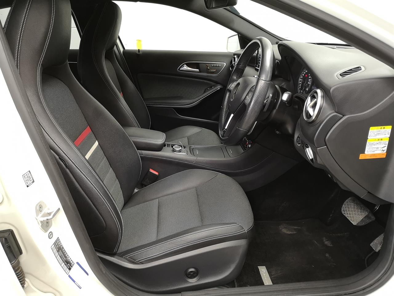 2015 Mercedes-Benz A 180