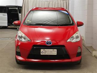 2014 Toyota Aqua - Thumbnail