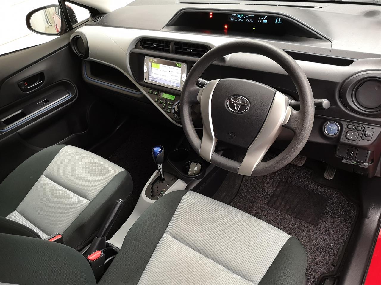 2014 Toyota Aqua