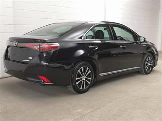 2015 Toyota Sai - Thumbnail