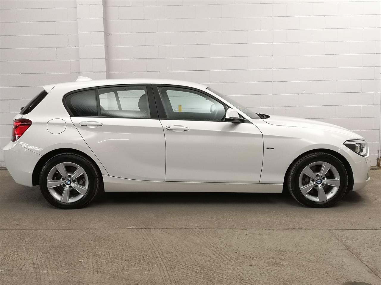 2015 BMW 116i