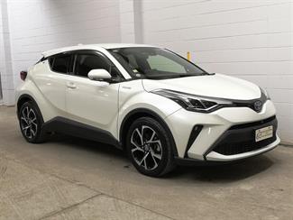 2020 Toyota C-HR - Thumbnail