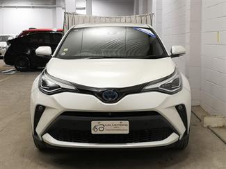 2020 Toyota C-HR - Thumbnail