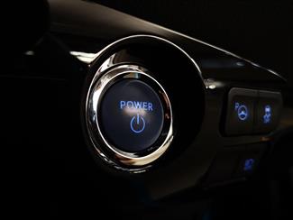 2019 Toyota Prius - Thumbnail