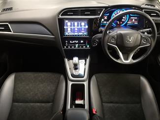 2016 Honda Fit - Thumbnail