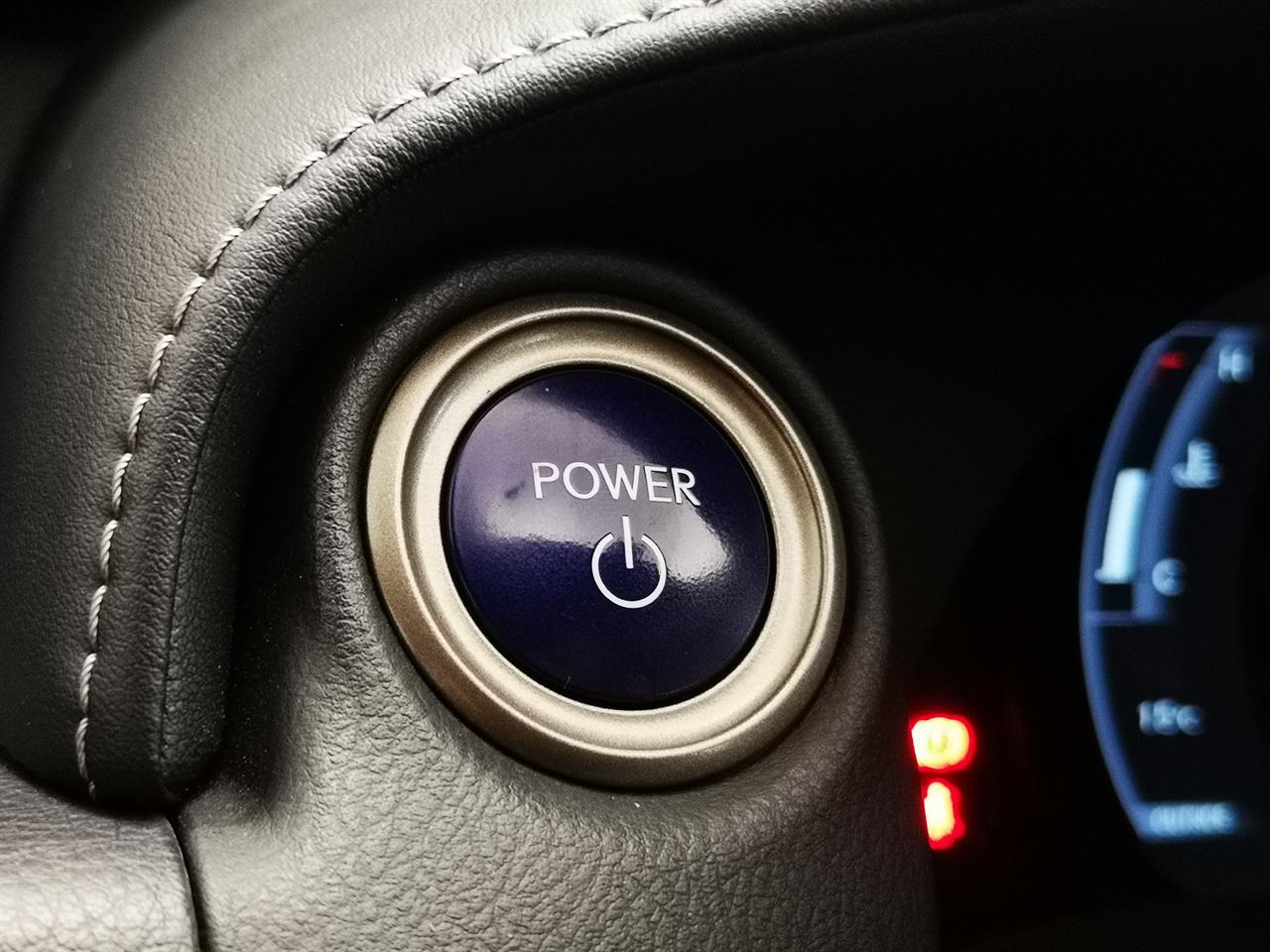 2013 Lexus IS 300H
