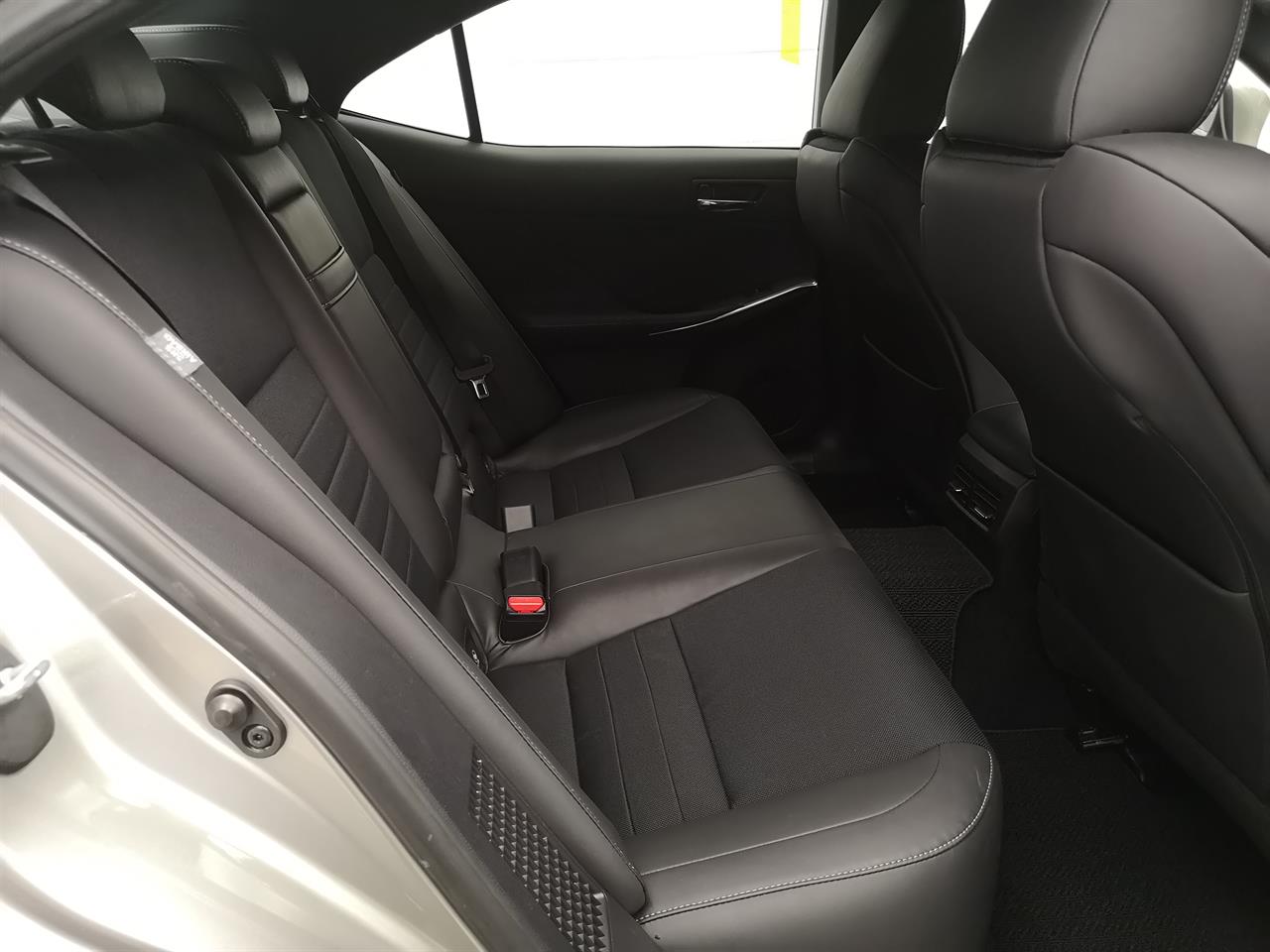 2013 Lexus IS 300H