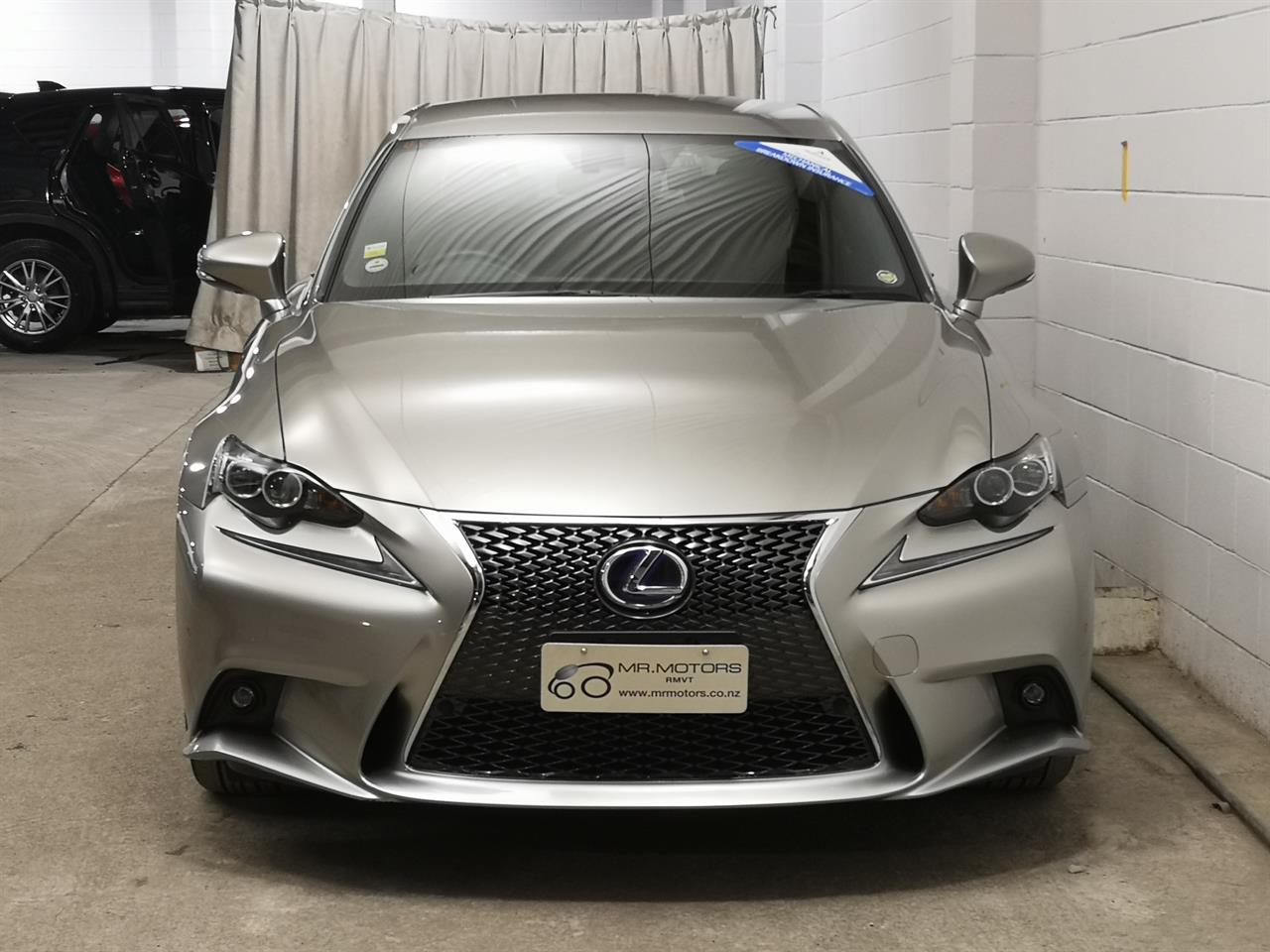 2013 Lexus IS 300H