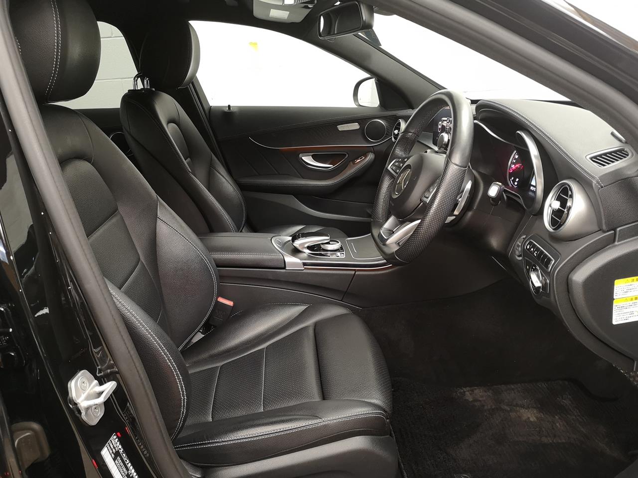 2015 Mercedes-Benz C 200