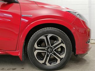 2016 Honda Vezel - Thumbnail
