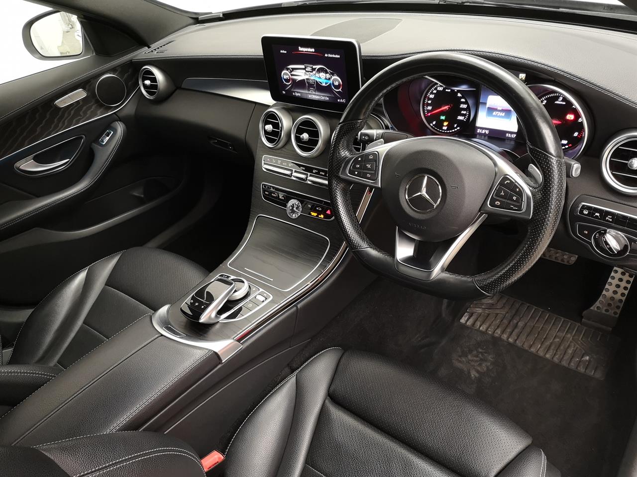 2016 Mercedes-Benz C 220