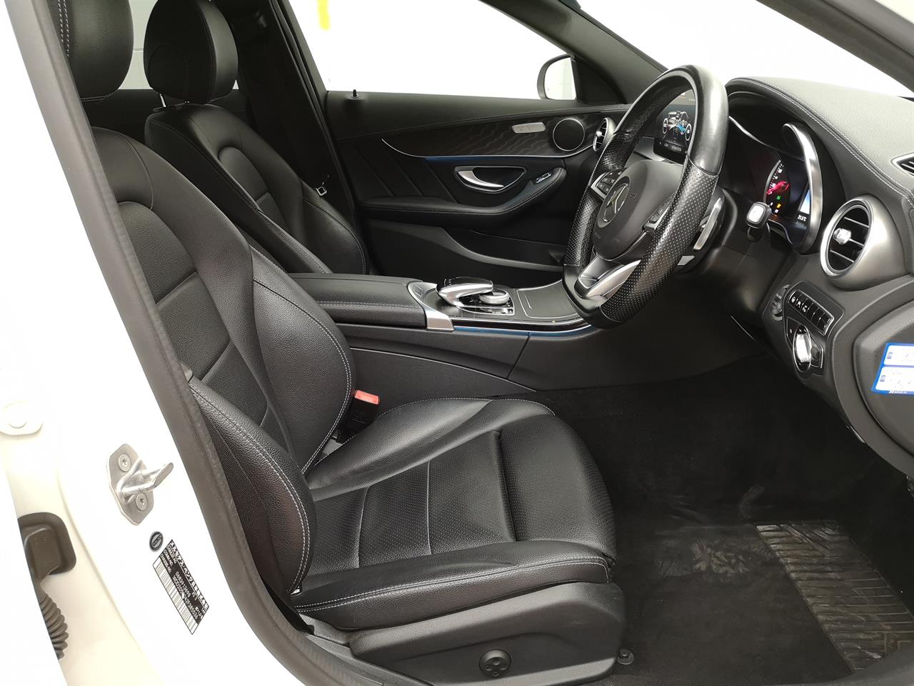 2016 Mercedes-Benz C 220